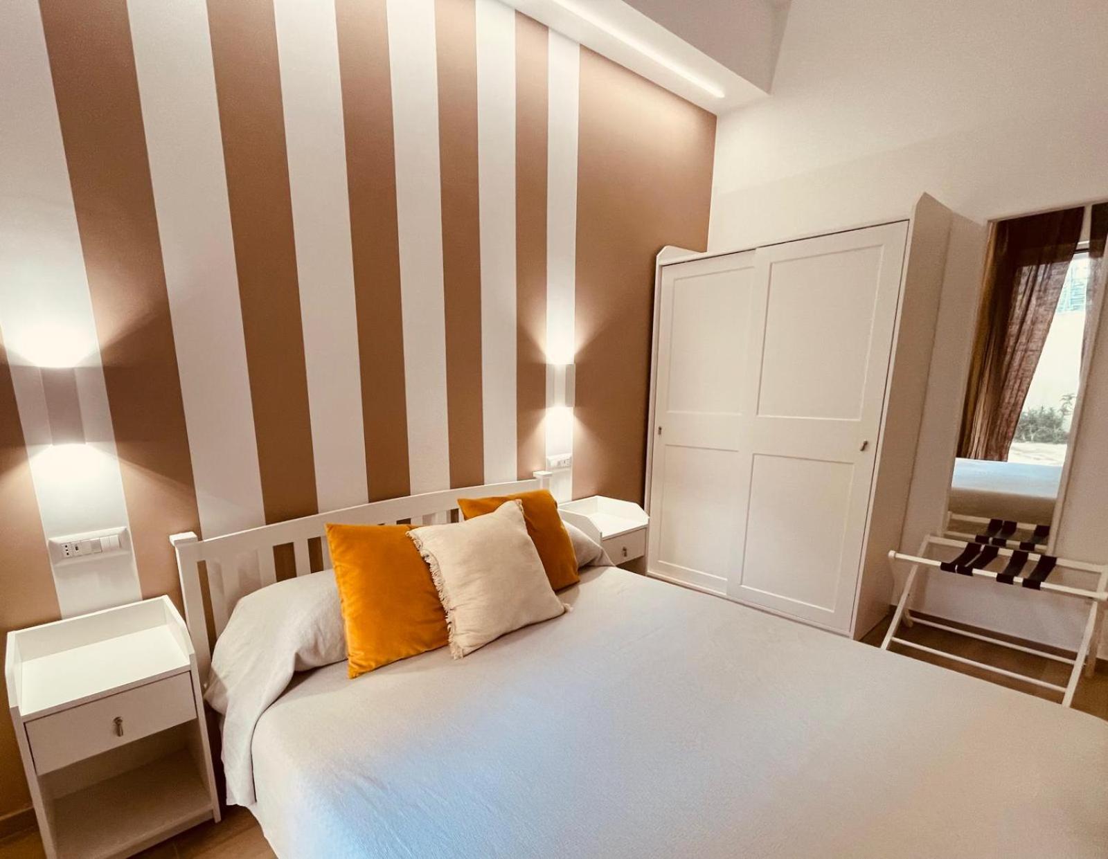 La Titina Sella Hotel Bari Bagian luar foto
